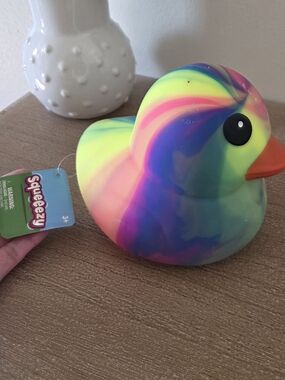 Sunny Days Squeeezy Duck